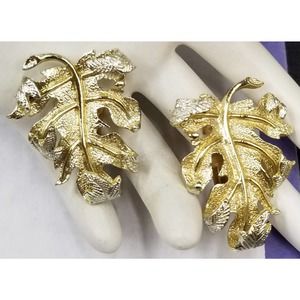 Vintage Sarah Coventry WINDFALL Clip Earrings 1962 E517